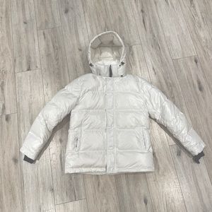 TNA Super Puff Original - High Gloss White